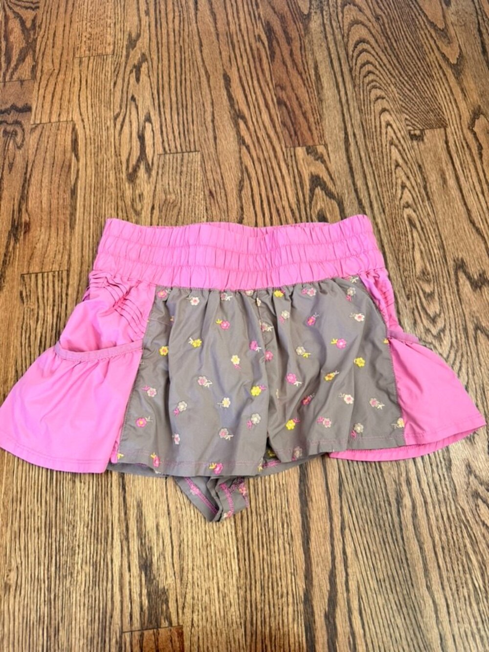 FP Movement Get Your Flirt On Pink Taupe Embroidered Floral Shorts XS
